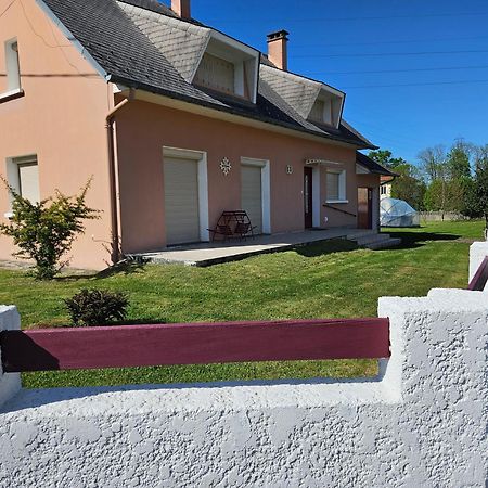 Gite La Maison Rose Lannemezan Eksteriør bilde