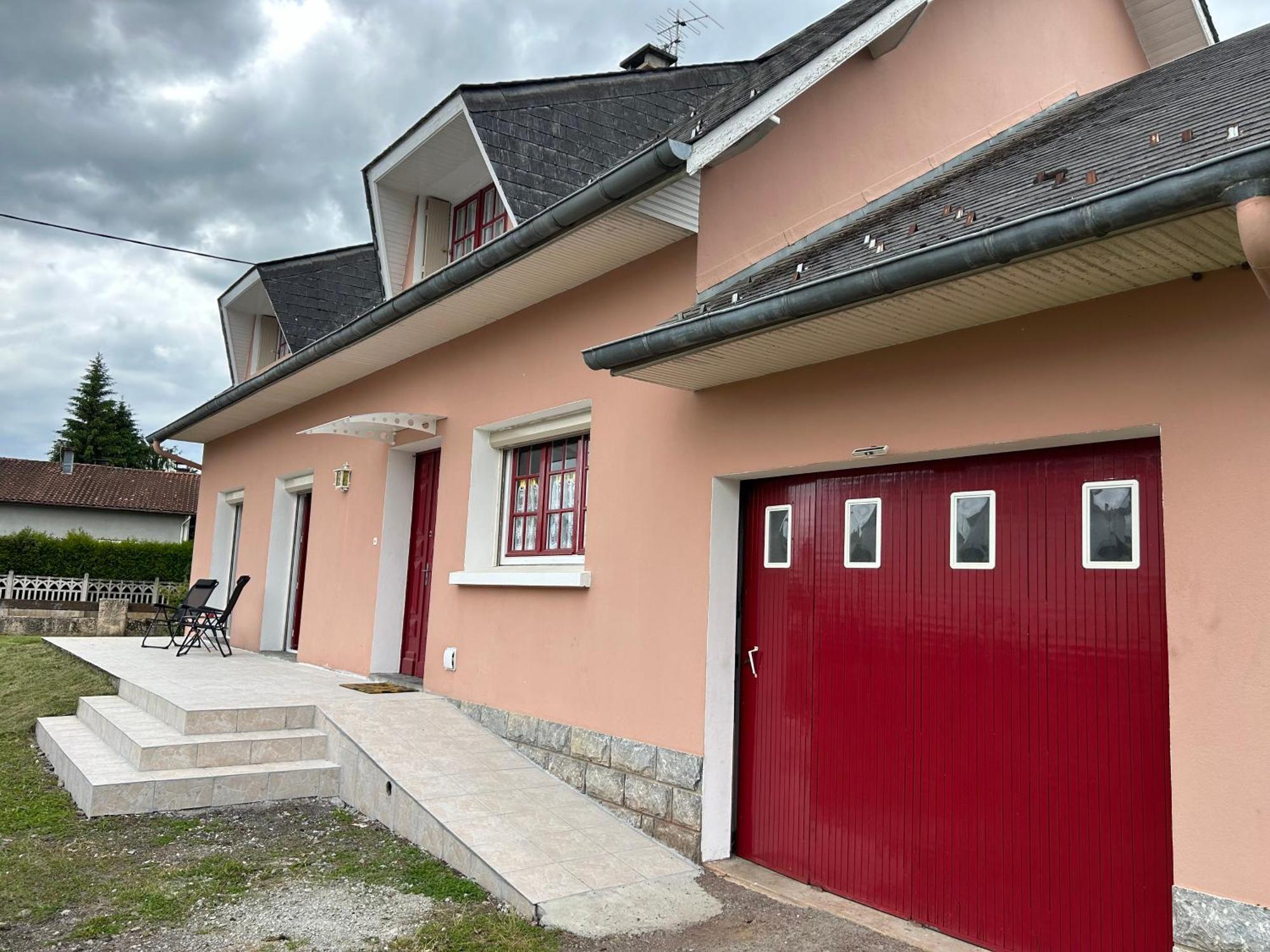Gite La Maison Rose Lannemezan Eksteriør bilde